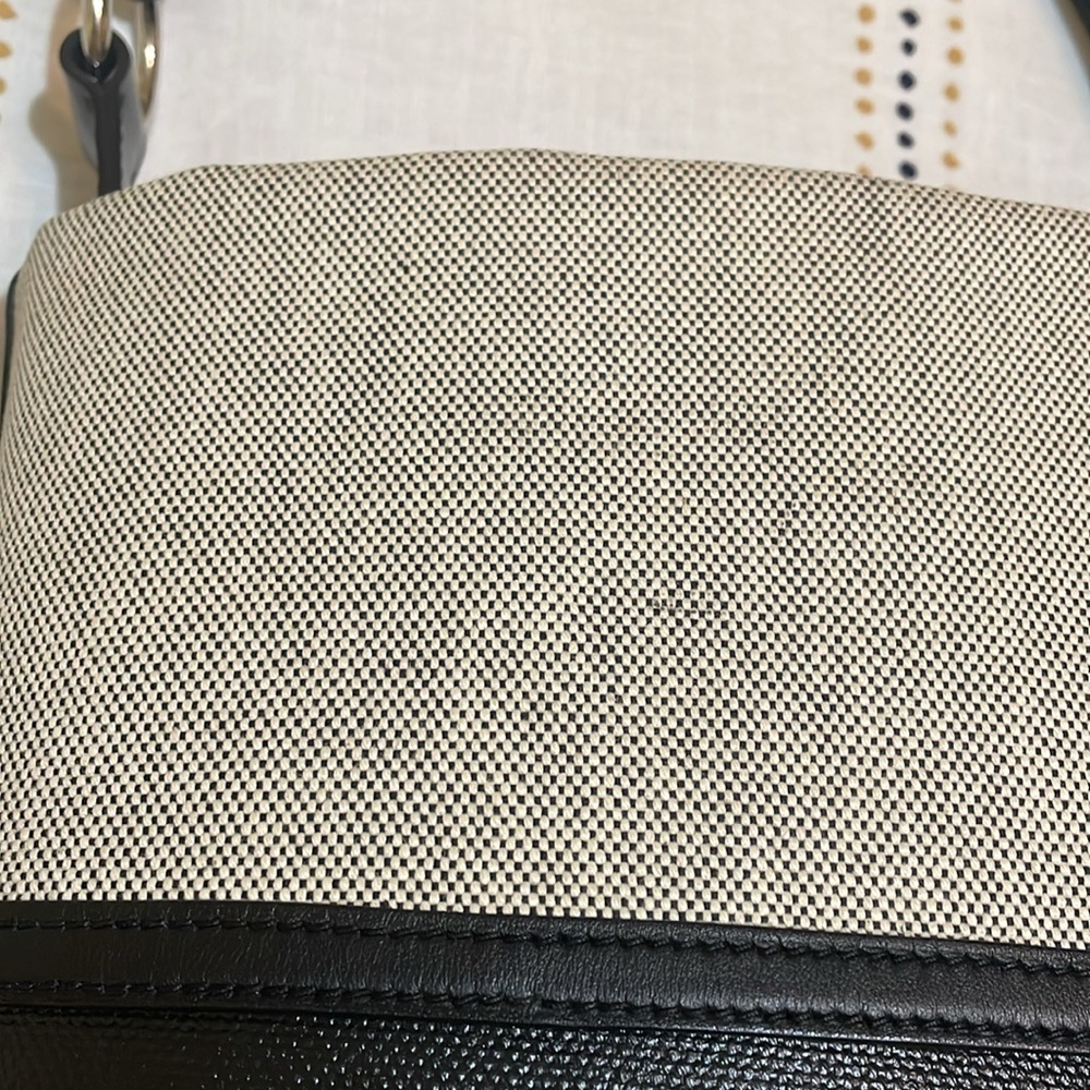 Hermes Col Roule 25 Bag Toile and Vache Hunter
Black - Picture 3 of 16